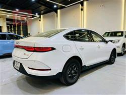 بي واي دي Qin Plus